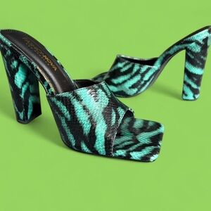 Fashion Nova Teal & Black Zebra-Print Square-Toe Mule Heels